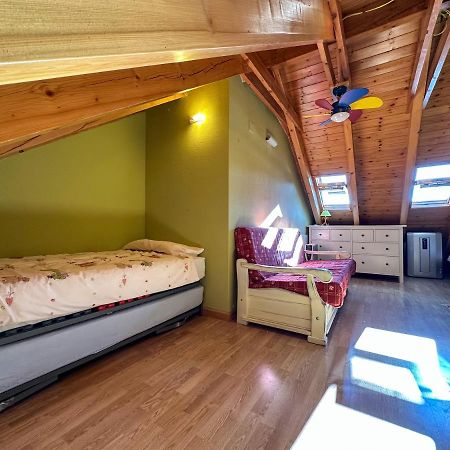 Acogedor Atico Duplex En El Centro En Biescas/4Pax Apartment Bagian luar foto